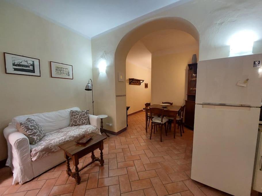 Laura Apartment In The Heart Of Флоренция Экстерьер фото